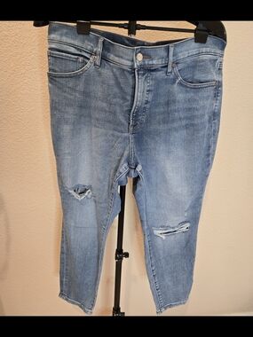 Express Women's High Rise Jeans Size 12 Short
